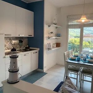 Casa Vele , Garda (Verona) Italien